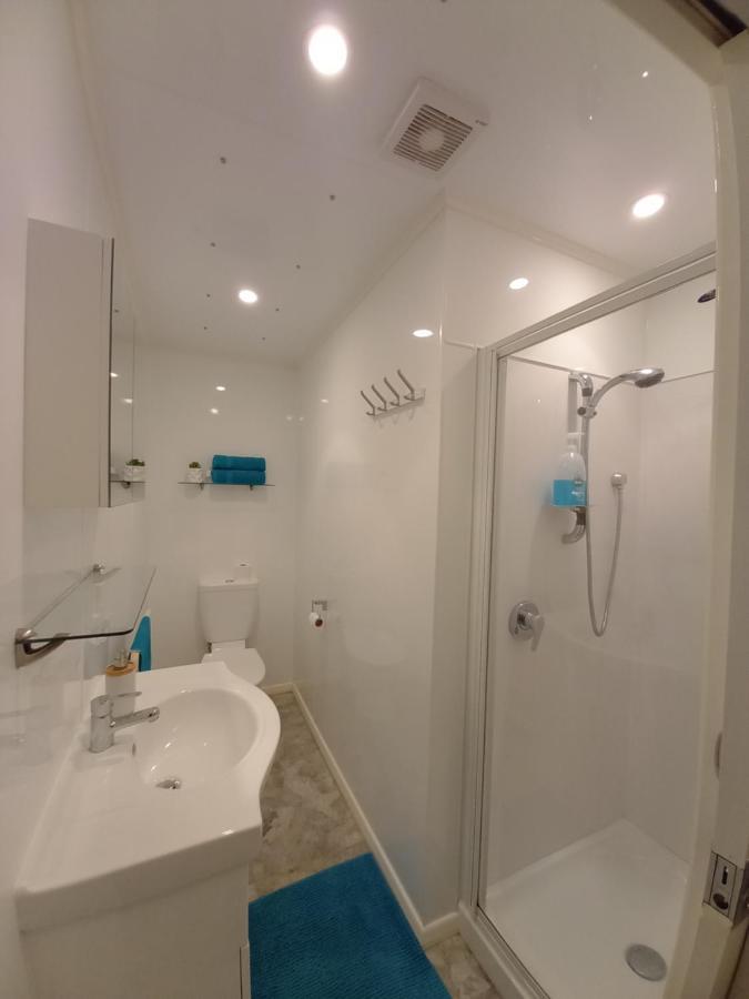 Lemon Tree Apartment Tawa เวลลิงตัน ภายนอก รูปภาพ